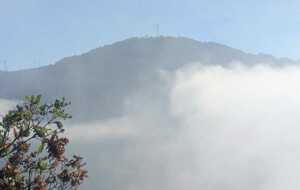 Vue depuis la Vierge sur la brume